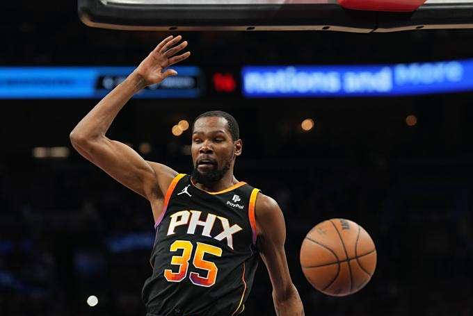 爱游戏-澳大利亚队教练压力巨大！，杜兰特遭遇二十持续失利引发球迷热议的简单介绍