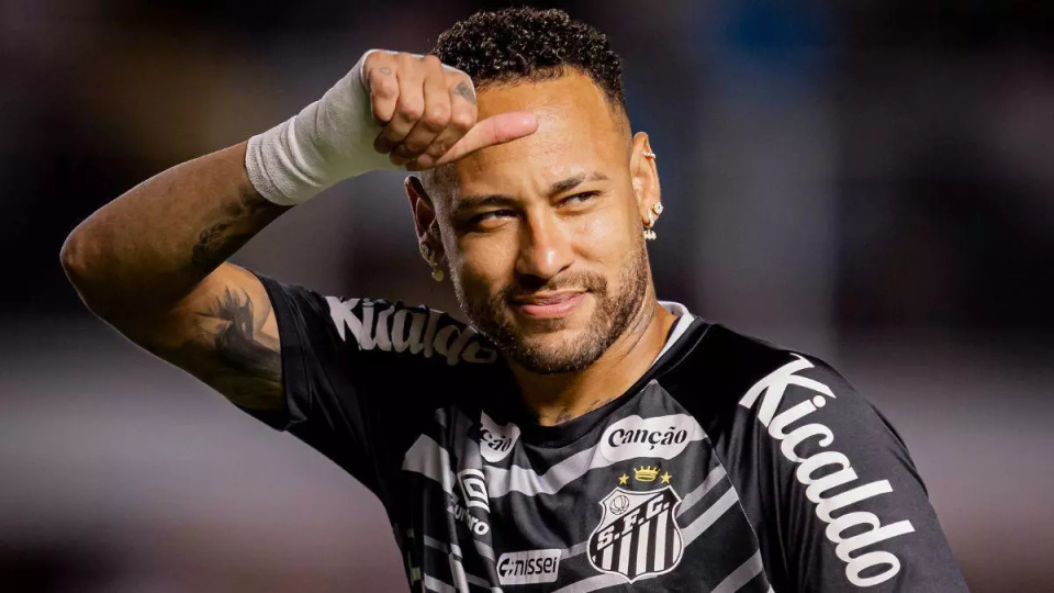 爱游戏-内马尔连续二十场比赛得分超过战术调整，TL挑战极限！的简单介绍