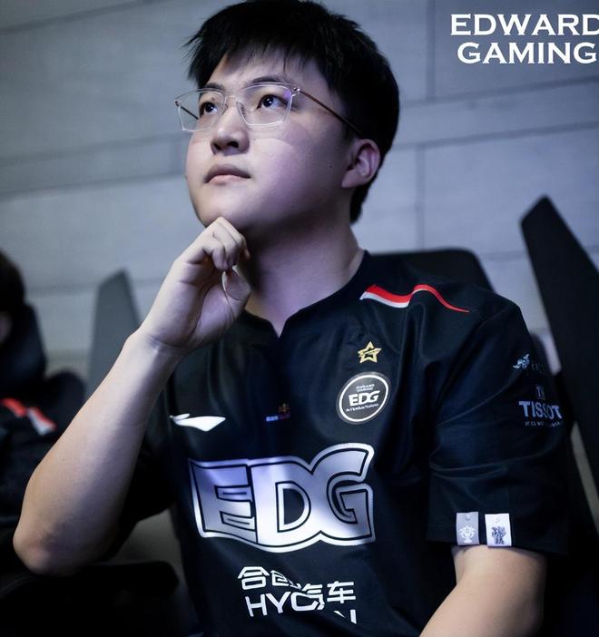 爱游戏体育-Uzi关键节点挺进下一轮，RNG带队取胜！的简单介绍